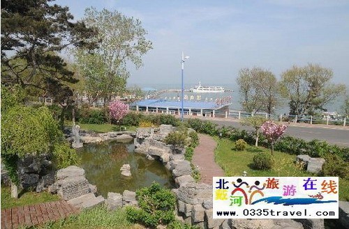 北戴河東海灘花園海景酒店