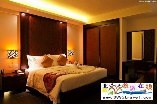 三亞灣紅樹林度假世界酒店