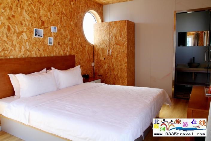 東戴河魔方集創(chuàng)意集裝箱酒店