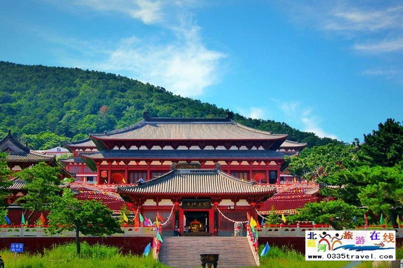 秦皇島祖山·天女小鎮(zhèn)(滑雪登山攝影)咨詢(xún)預(yù)定電話18633570222 15703350808