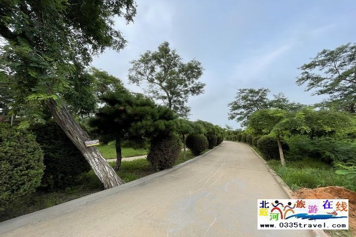 東戴河碣石假日酒店