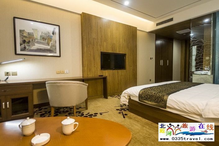 黃金海岸恒鑫假日酒店電話0335-3522588 18633570222