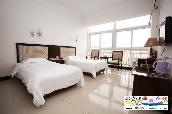 黃金海岸恒鑫假日酒店電話0335-3522588 18633570222