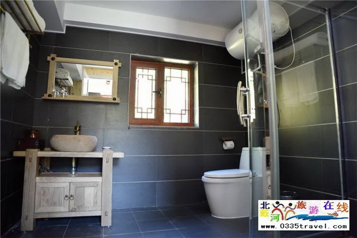 隆化茅荊壩寒舍小院電話18633570222