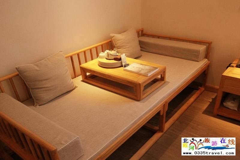 山海關(guān)閑庭書(shū)法酒店