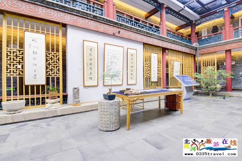 山海關(guān)閑庭書(shū)法酒店