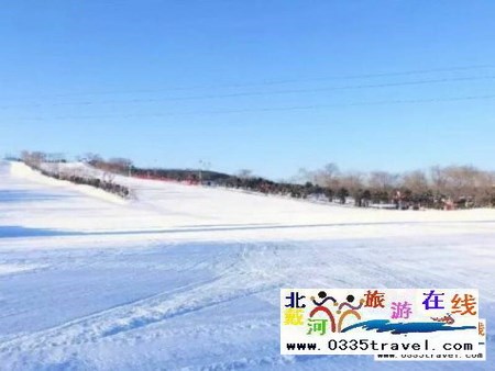 秦皇島山海關(guān)紫云山滑雪場(chǎng)