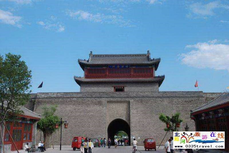 超值“山海關(guān)十年暢游卡”（包含天下第一關(guān)、老龍頭、角山、長壽山、孟姜女廟等九大景區(qū)）