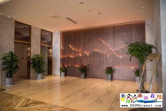 黃金海岸麗憬酒店電話0335-3522588