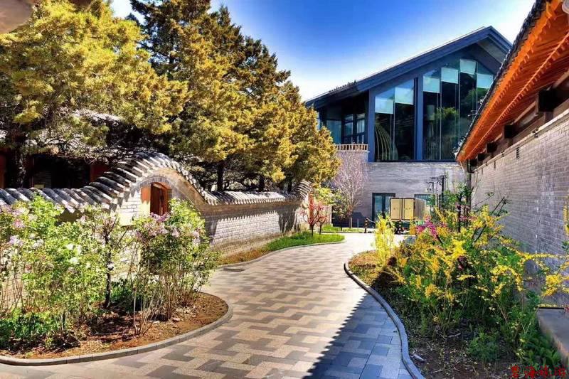 承德金山嶺長(zhǎng)城大酒店咨詢預(yù)定電話18633570222 15703350808