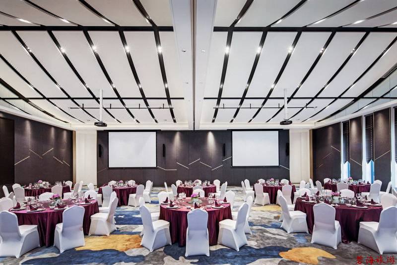 承德金山嶺長(zhǎng)城大酒店咨詢預(yù)定電話18633570222 15703350808