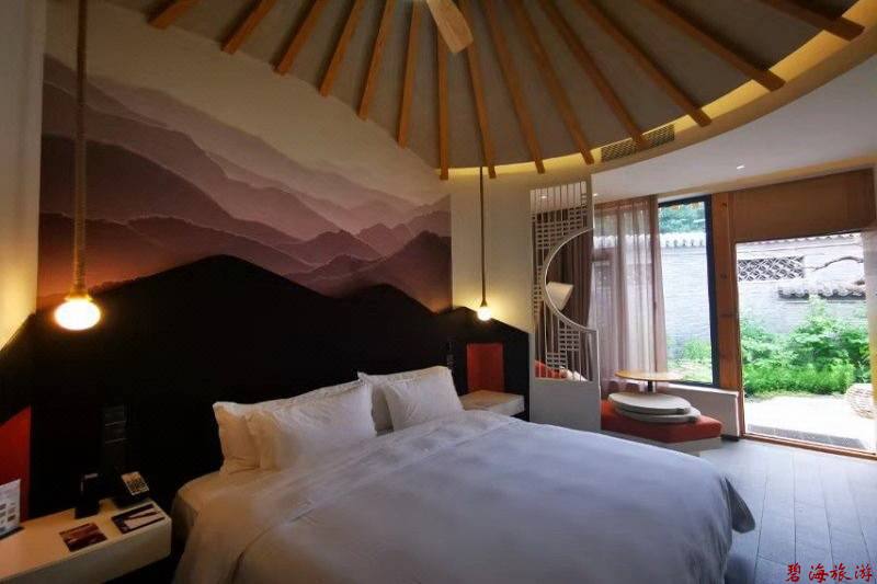 承德金山嶺長(zhǎng)城大酒店咨詢預(yù)定電話18633570222 15703350808