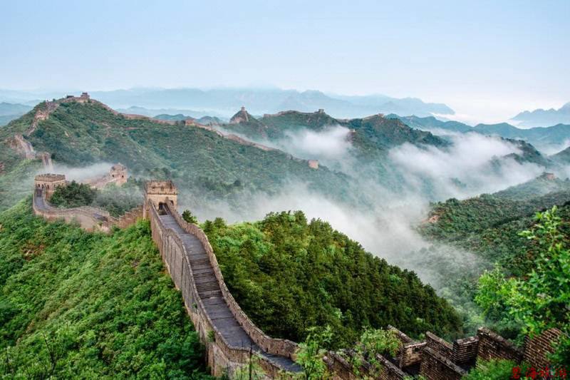 承德金山嶺長(zhǎng)城大酒店咨詢預(yù)定電話18633570222 15703350808