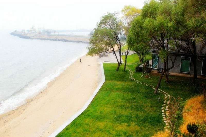 秦皇島北戴河草坪教堂高端婚禮現(xiàn)場(chǎng)推薦：秦皇島西港花園——海誓花園18633570222