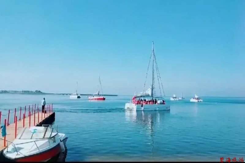 秦皇島北戴河浪淘沙長(zhǎng)城號(hào)公主號(hào)尋仙號(hào)求仙號(hào)游船 秦皇島北戴河浪淘沙長(zhǎng)城號(hào)公主號(hào)尋仙號(hào)求仙號(hào)游船